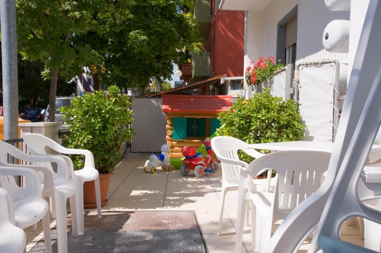 Hotel Maris Stella Riccione Eksteriør billede