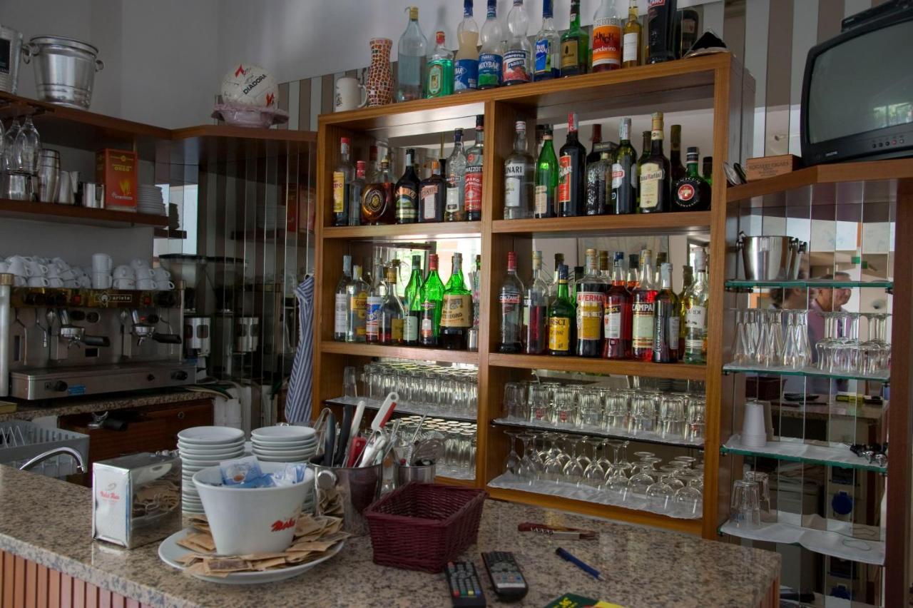 Hotel Maris Stella Riccione Eksteriør billede