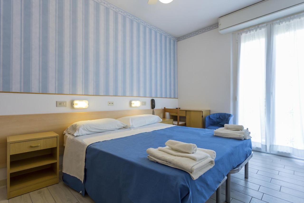 Hotel Maris Stella Riccione Eksteriør billede