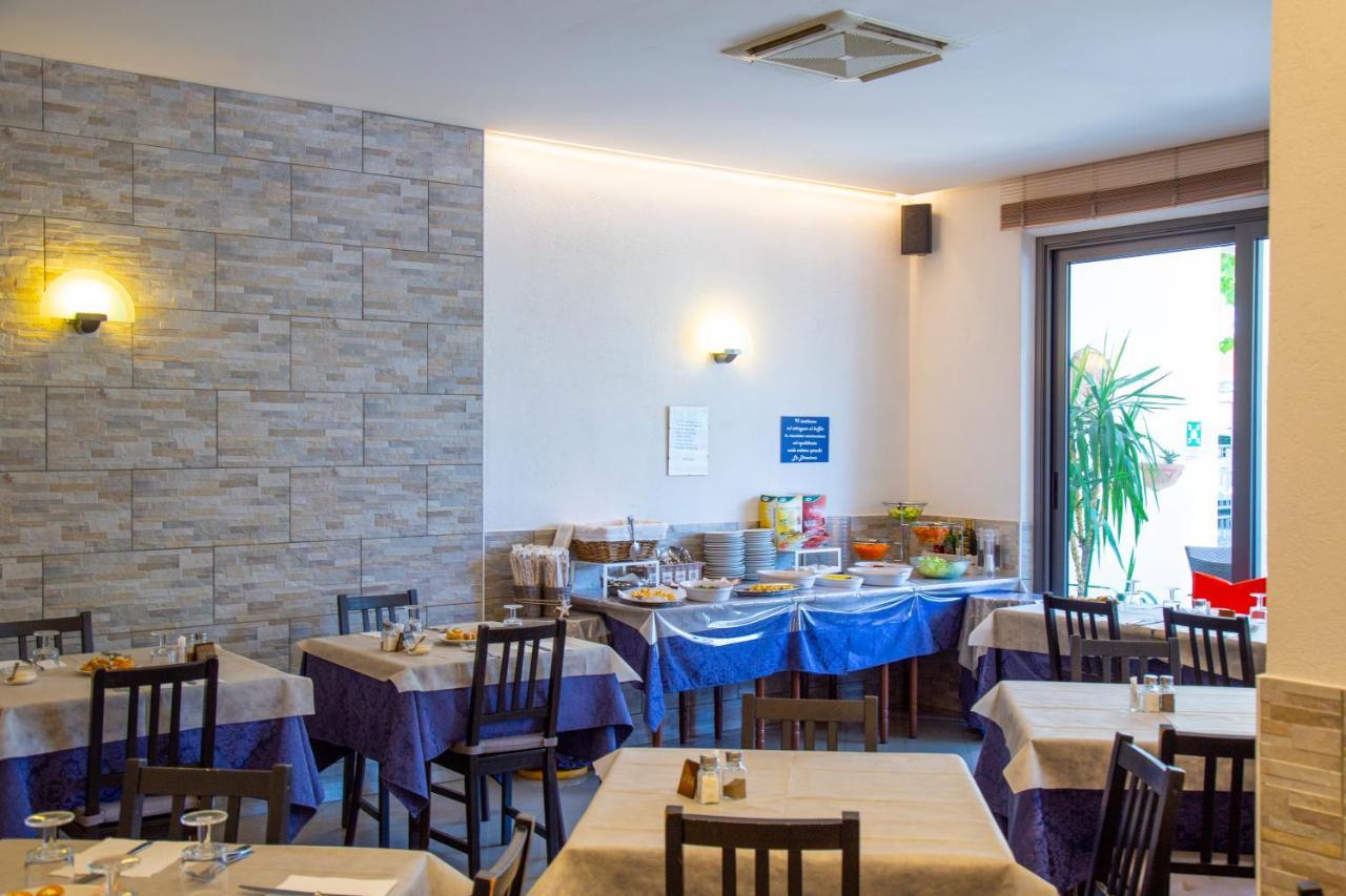 Hotel Maris Stella Riccione Eksteriør billede